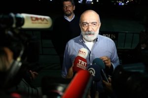 Ahmet Altan'ın ilk fotoğrafı paylaşıldı