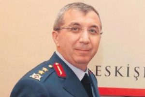 Generalin telefonunda ortaya çıktı! Şakirt oyunu