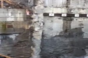 İstanbul'da çöken binanın istinat duvarı böyle yıkıldı