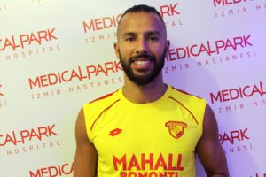 Yasin Öztekin kontrolden geçti