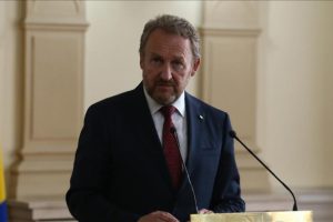 Boşnak lider İzzetbegovic'ten Yunanistan'a taziye mesajı