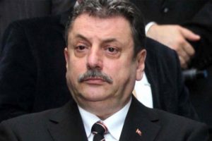 Hadi Salihoğlu emekliliğini istedi