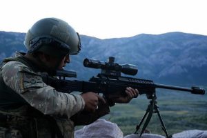 Diyarbakır'da 2 terörist etkisiz hale getirildi