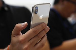 Apple, Qualcomm'la ortaklığını bozdu