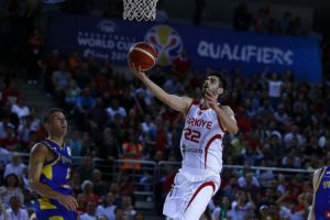 FIBA'dan Furkan'a övgü