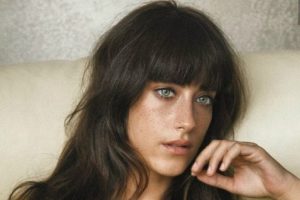 Hazal Kaya Hollywood yolunda!