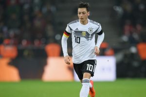 İlber Ortaylı'dan Mesut Özil yorumu