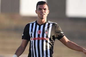 Pepe Premier Lig yolcusu!