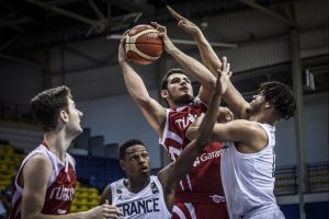 Genç milliler Rusya önünde