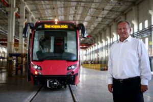 Bursa'nın ilk tramvay ihracatına imza atan Durmazlar hedef büyüttü