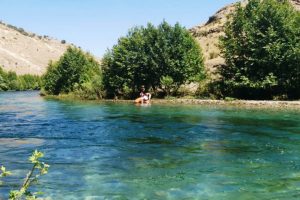 Mahsur kalan anne ve oğlu itfaiye tarafından kurtarıldı