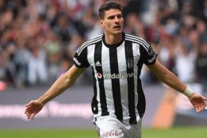 Göztepe'de Gomez mesaisi