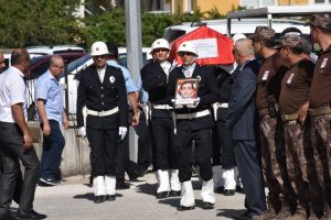 Şehit polis memuru için tören düzenlendi