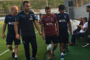 Ağlayarak idmanı terketti
