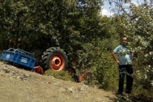 112'yi arayan sürücü hayatını kaybetti