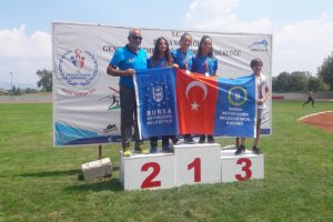 Bursa atletizmde göz dolduruyor