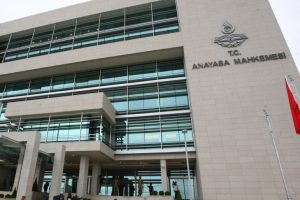 'Kıçlarını şaplaklayacaklar' sözü, ifade özgürlüğü
