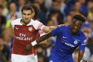 Arsenal Chelsea'yi devirdi