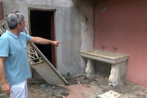 Selahaddin Adil Paşa'nın eşyaları talan edildi
