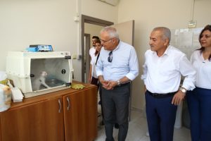 Bursa Vali Yardımcısı Ünsal Hayvan Bakım Merkezi'ni denetledi