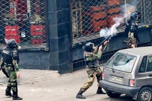 İran'da protestolar sürüyor