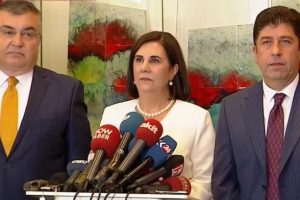 CHP'de kurultay için yeterli imza toplandı!