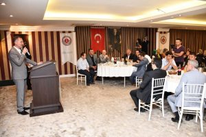 Bursa'da tayini çıkan hakim ve savcılara veda yemeği
