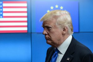 Trump'tan skandal hareket! Medyayı yuhalattı