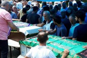 Tatile giderken kazada ölen gelin-görümce toprağa verildi