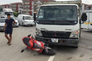 Bursa İnegöl''de motosiklet sürücüsü yaralandı