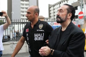 Adnan Oktar'ın cezaevinde haftalık harcayabileceği para...