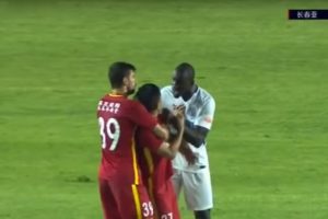 Beşiktaş'tan Demba Ba'ya destek