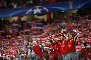 Benfica maçı Lizbon'da kapalı gişe