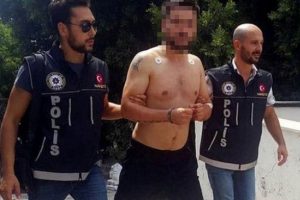 Antalya'da turist çetesi çökertildi