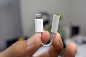 Yeni iPhone modellerinin kutusundan dönüştürücü çıkmayabilir
