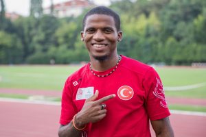 Milli atletler madalya arıyor