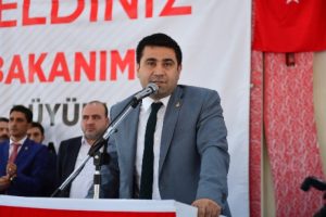 AK Parti'li Yıldız'ın amcası kazada öldü
