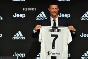 Ronaldo çılgınlığı! Her 30 saniyede...
