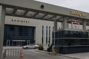 Danıştay kararını verdi: Sözlü sınavla kamuya avukat alımını içeren yönetmelik iptal edildi