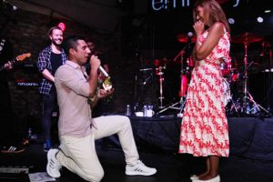 Emre Aydın konserinde özel anlar