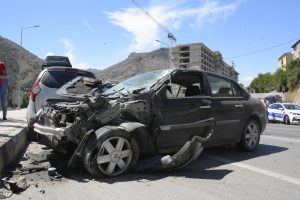 Gümüşhane'de zincirleme trafik kazası: 4 yaralı