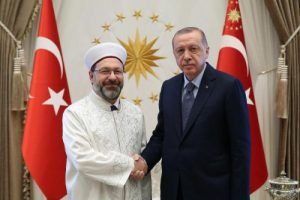 Erdoğan, Diyanet İşleri Başkanı Erbaş'ı kabul etti