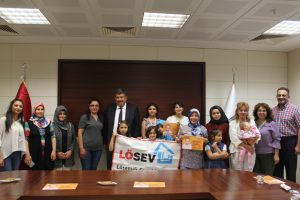 Lösemili çocuklar KTO Karatay Üniversitesinde resim yaptı