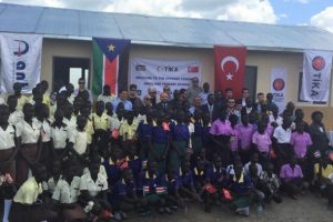 Güney Sudanlı öğrenciler TİKA'nın desteğiyle yeni okullarına kavuştu