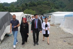 Mevsimlik tarım işçileri sağlıktan yoksun kalmıyor