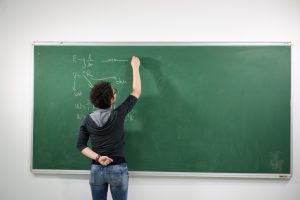 Üniversiteli adaylarına tercih uyarısı