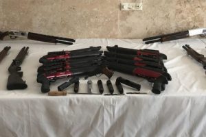 Jandarmadan kaçak silah operasyonu