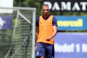 Slimani ilk antrenmanına çıktı