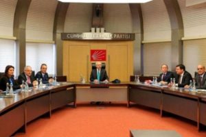 Yeni CHP MYK bugün toplanıyor