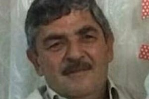 Balkondan düşen yaşlı adam can verdi